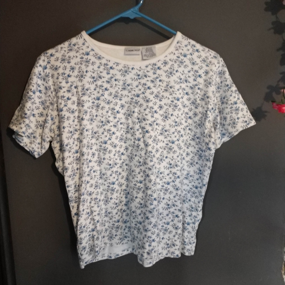 CABIN CREEK Blue Flower Shirt